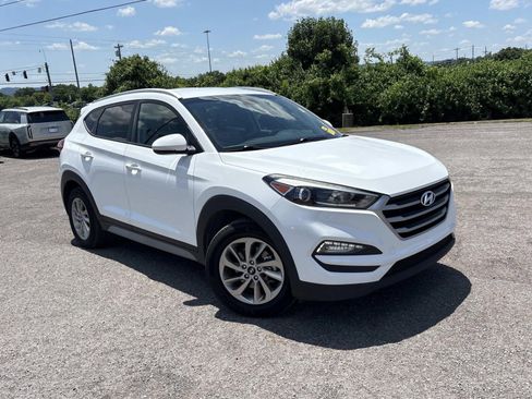 Used 2017 Hyundai Tucson SE Plus w/ Cargo Package AWD/4WD image 1