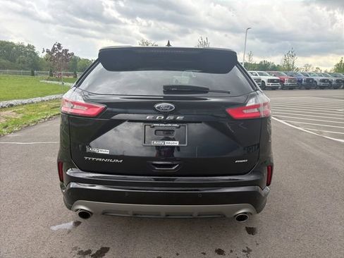 Used 2021 Ford Edge Titanium w/ Equipment Group 301A AWD/4WD image 8