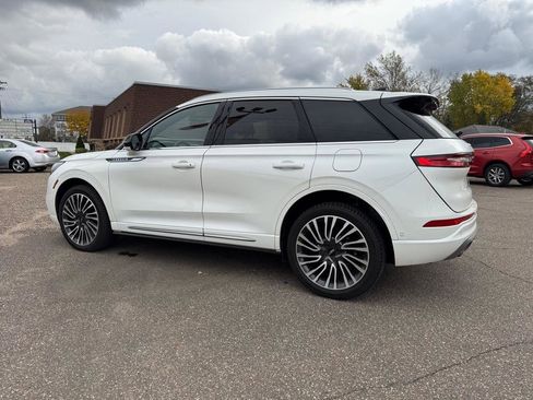 Used 2021 Lincoln Corsair Reserve image 8