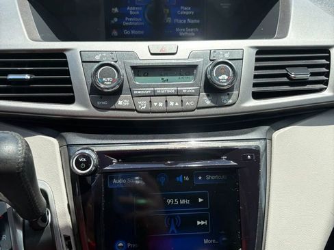 Used 2015 Honda Odyssey Touring Elite image 21