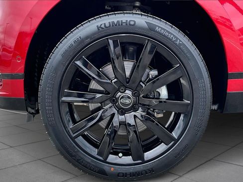 Used 2020 Land Rover Range Rover Velar R-Dynamic HSE image 11