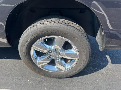 Used 2019 RAM 1500 Express w/ Express Value Package AWD/4WD image 7