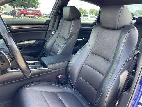 Used 2021 Honda Accord Sport image 24
