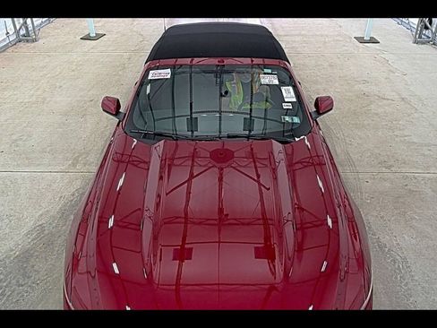 Used 2016 Ford Mustang Convertible RWD image 2