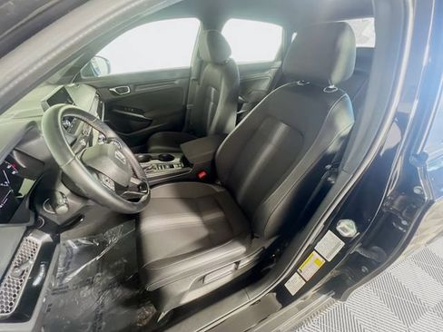 Used 2025 Honda Civic Sport image 10