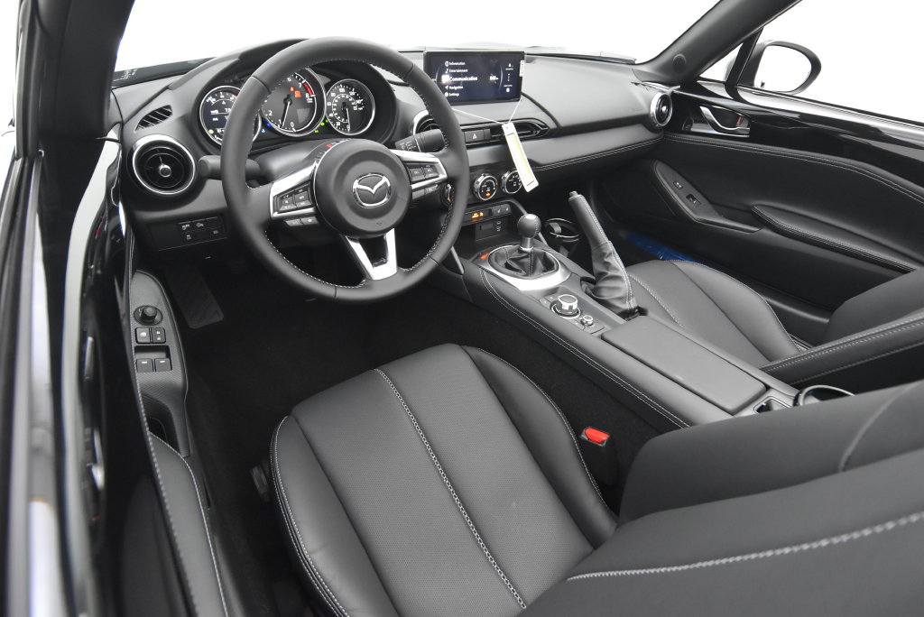 New 2026 MAZDA MX-5 Miata Grand Touring w/ Weather Package RWD image 32