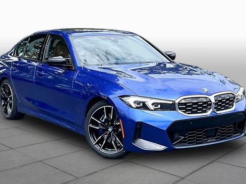 Used 2025 BMW M340i Sedan RWD image 3