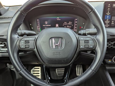 Used 2023 Honda Accord Sport image 20