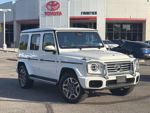 Used 2025 Mercedes-Benz G 550 image 1