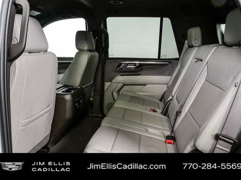 Used 2025 Chevrolet Tahoe LT AWD/4WD image 17