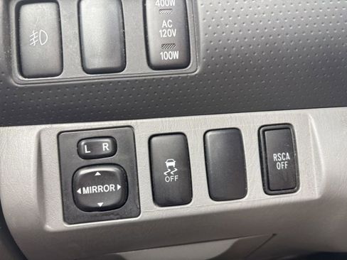 Used 2013 Toyota Tacoma 4x4 Double Cab w/ TRD Sport Pkg image 21
