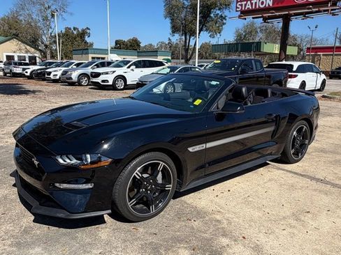 Used 2019 Ford Mustang GT Premium w/ Equipment Group 401A image 22