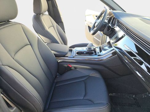 Used 2026 Audi Q8 Premium Plus AWD/4WD image 10