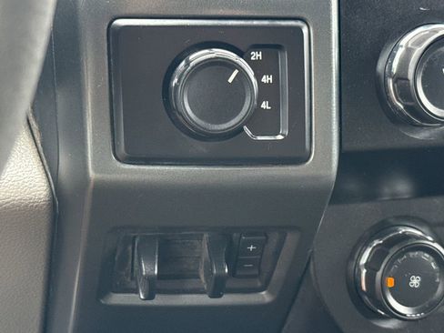 Used 2021 Ford F350 XLT image 18