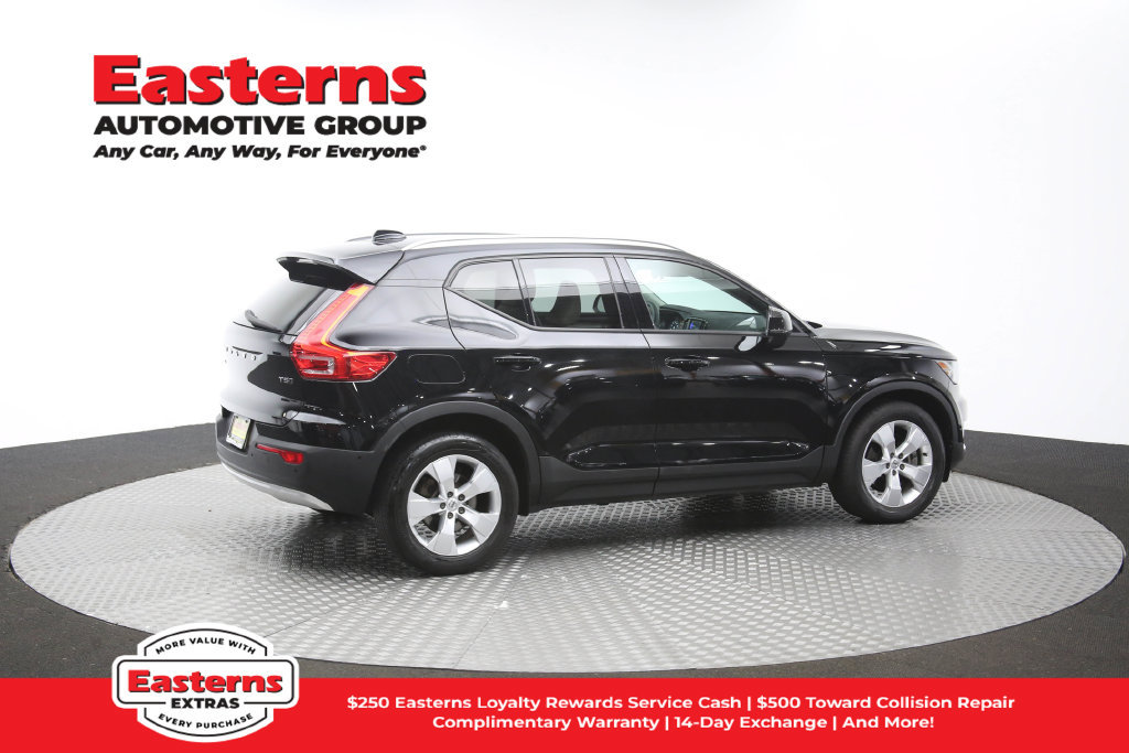 Used 2019 Volvo XC40 T5 Momentum AWD/4WD image 42