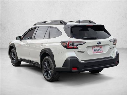 Used 2024 Subaru Outback Onyx Edition AWD/4WD image 8
