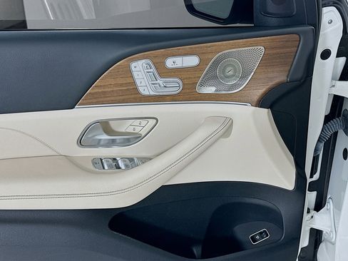 Used 2023 Mercedes-Benz GLE 350 4MATIC image 19