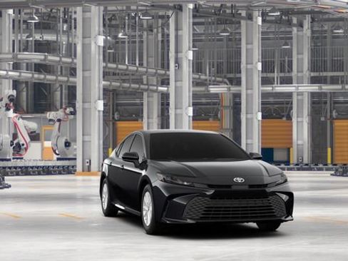 New 2026 Toyota Camry LE FWD image 18
