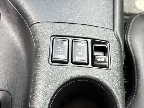 Used 2024 Nissan Z Performance w/ Floor Mat Package RWD image 25
