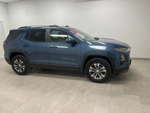 Used 2025 Chevrolet Equinox LT w/ Convenience Package II image 6