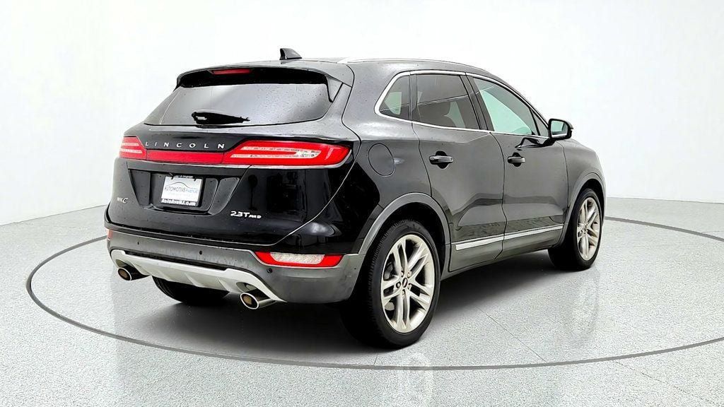 Used 2017 Lincoln MKC Reserve w/ Lincoln MKC Climate Package AWD/4WD image 5
