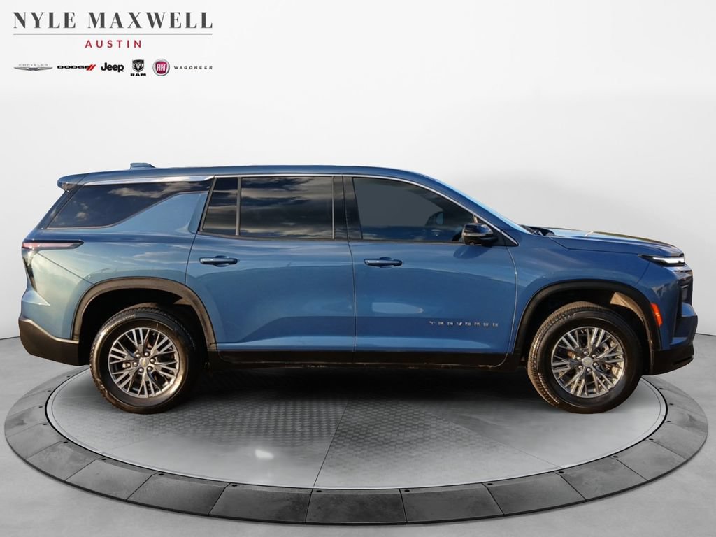 Used 2024 Chevrolet Traverse LS FWD image 17