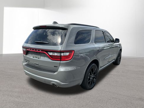 Used 2019 Dodge Durango GT AWD/4WD image 3