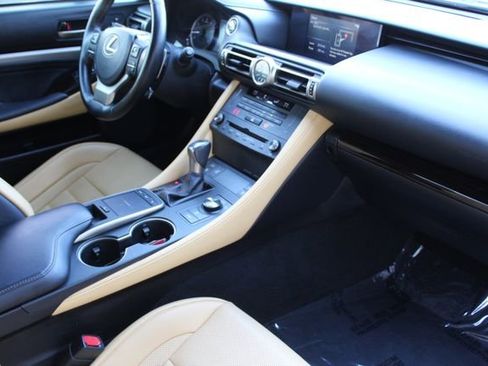 Used 2019 Lexus RC 350 350 image 25