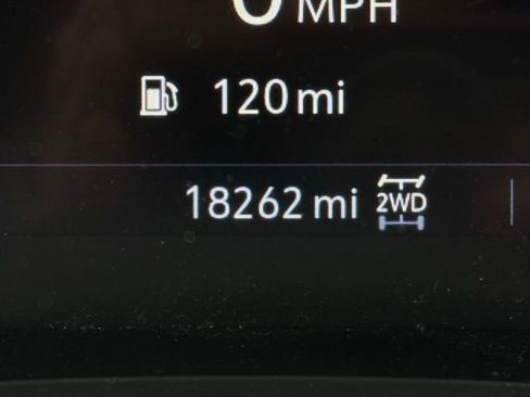 Used 2023 Buick Encore GX Preferred w/ Cold Weather Comfort Package image 25