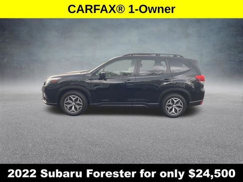 Used 2022 Subaru Forester Premium AWD/4WD image 2