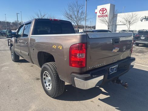 Used 2007 Chevrolet Silverado 2500 LTZ w/ EZ-Lift Tailgate Package image 5
