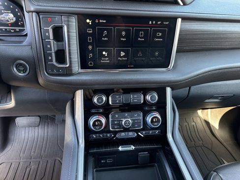 Used 2022 GMC Yukon XL Denali w/ Denali Ultimate Package image 23