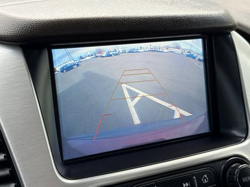 Used 2020 GMC Yukon SLT w/ Open Road Package image 24