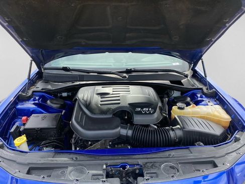 Used 2020 Chrysler 300 S w/ 300S Premium Group 2 RWD image 13