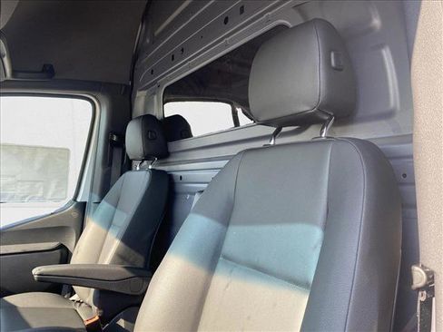 New 2025 Mercedes-Benz Sprinter 2500 image 16
