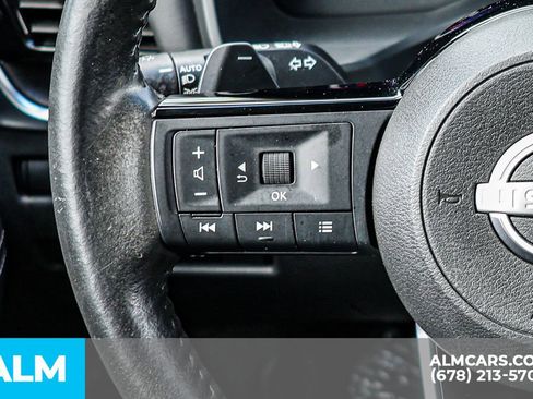 Used 2022 Nissan Rogue Platinum w/ Head-Up Display Package image 31
