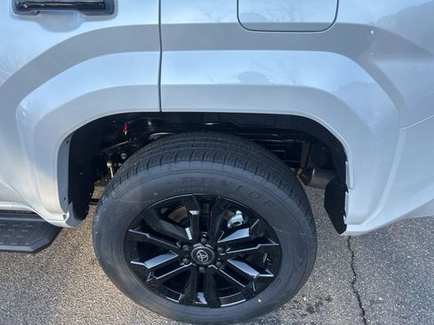 New 2026 Toyota 4Runner Platinum image 14