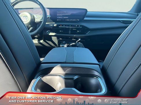 New 2025 Buick Enclave Sport Touring w/ Super Cruise Package image 57