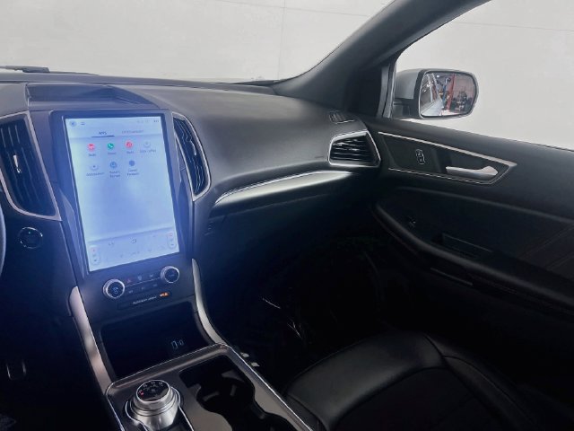 Used 2023 Ford Edge ST-Line AWD/4WD image 18