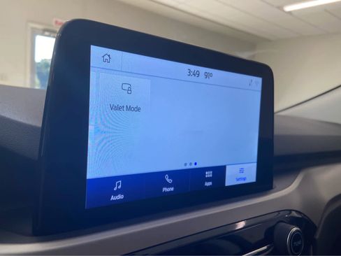 Used 2022 Ford Escape SE image 30