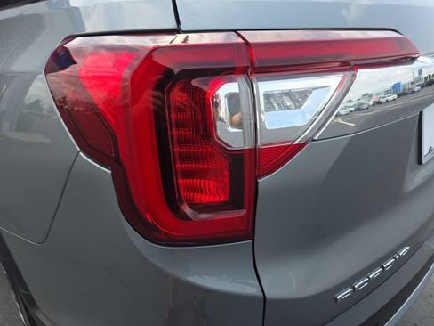 Used 2023 GMC Acadia SLT w/ Trailering Package AWD/4WD image 39