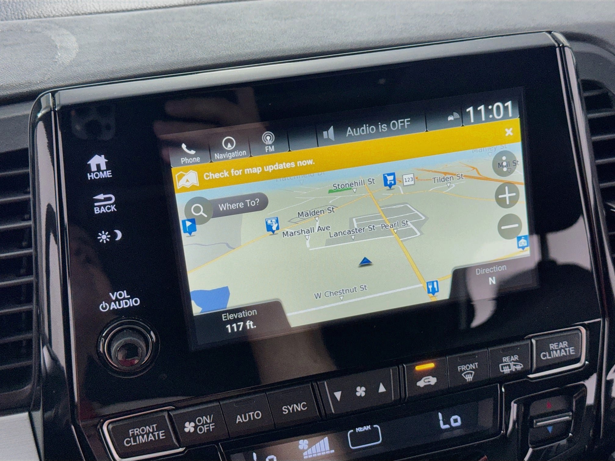 Used 2018 Honda Odyssey Elite image 2