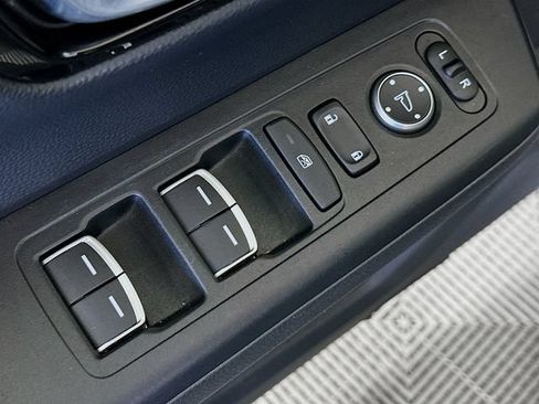 Used 2023 Honda CR-V EX-L image 20