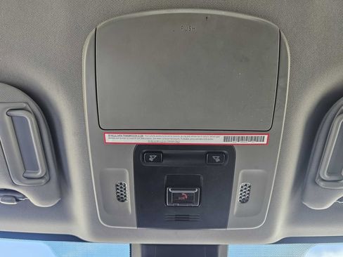 Used 2023 Toyota Camry SE image 22