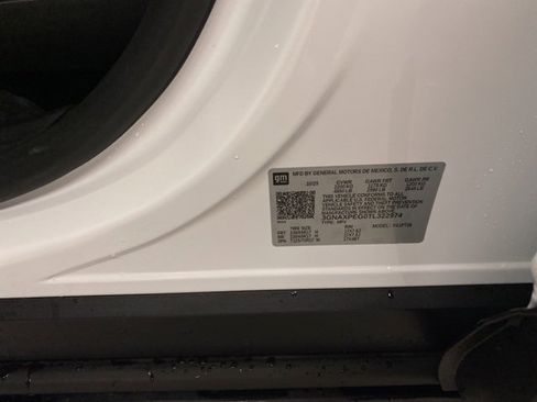 New 2026 Chevrolet Equinox LT w/ Convenience Package II image 30