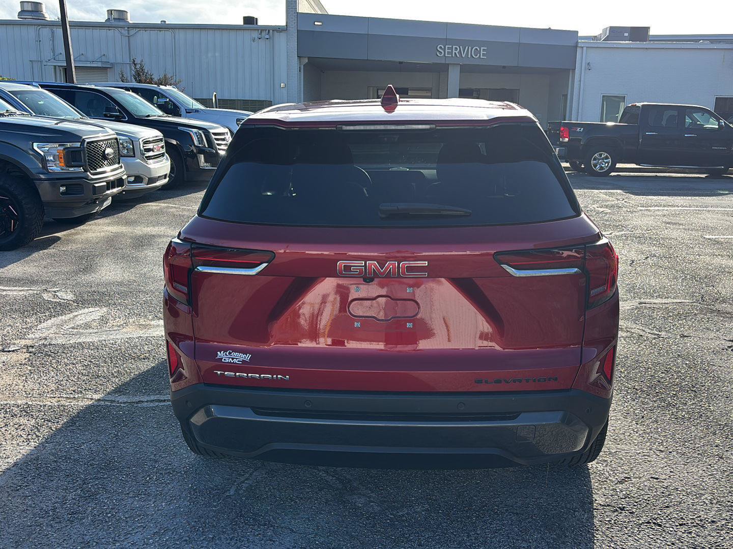 Used 2026 GMC Terrain Elevation w/ Technology Package II FWD image 6