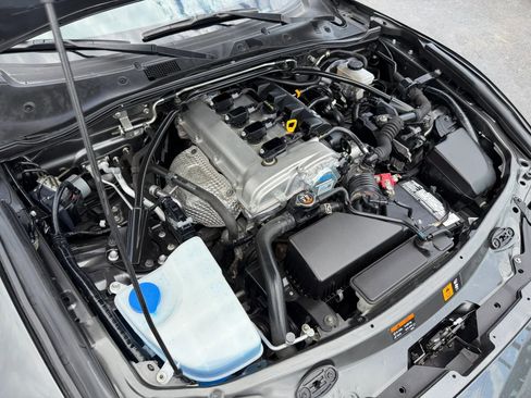 Used 2017 MAZDA MX-5 Miata RF Club RWD image 34