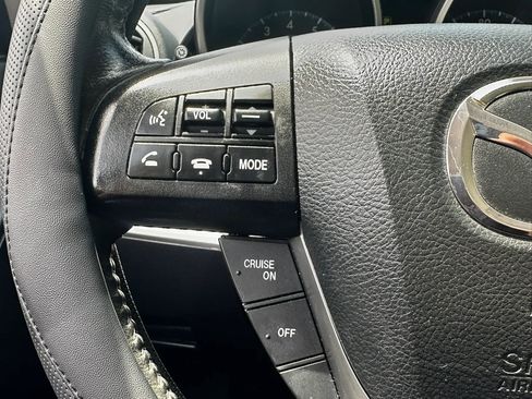 Used 2013 MAZDA MAZDA3 i Touring FWD image 31