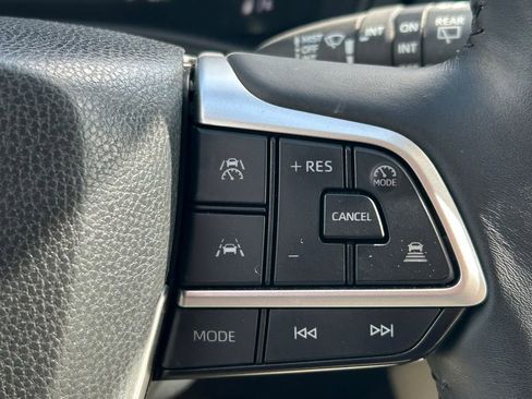 Used 2024 Toyota Grand Highlander XLE image 43