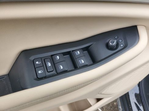 New 2025 Jeep Grand Cherokee L Limited AWD/4WD image 10